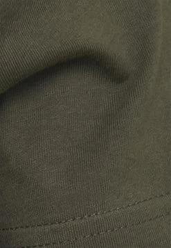 Pier One 5 Pack - T-Shirt Basic - Black/White/Light Grey -Pier One Verkoopwinkel 02221329db7d47b3a7b6668c5e8ade29