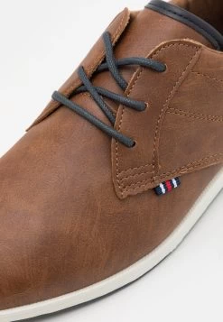 Pier One Sportieve Veterschoenen - Cognac/White -Pier One Verkoopwinkel 0c2e6eb37336427d88e64335d52c7be6