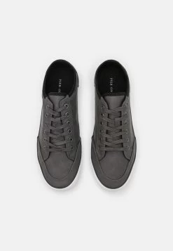 Pier One Sneakers Laag - Grey -Pier One Verkoopwinkel 121b9e5dccd84e7482b811a5f0f11ce0