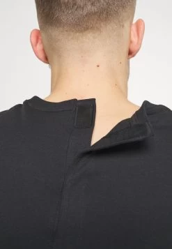 Pier One Longsleeve - Black -Pier One Verkoopwinkel 170612893f73447b917ff148525f8565