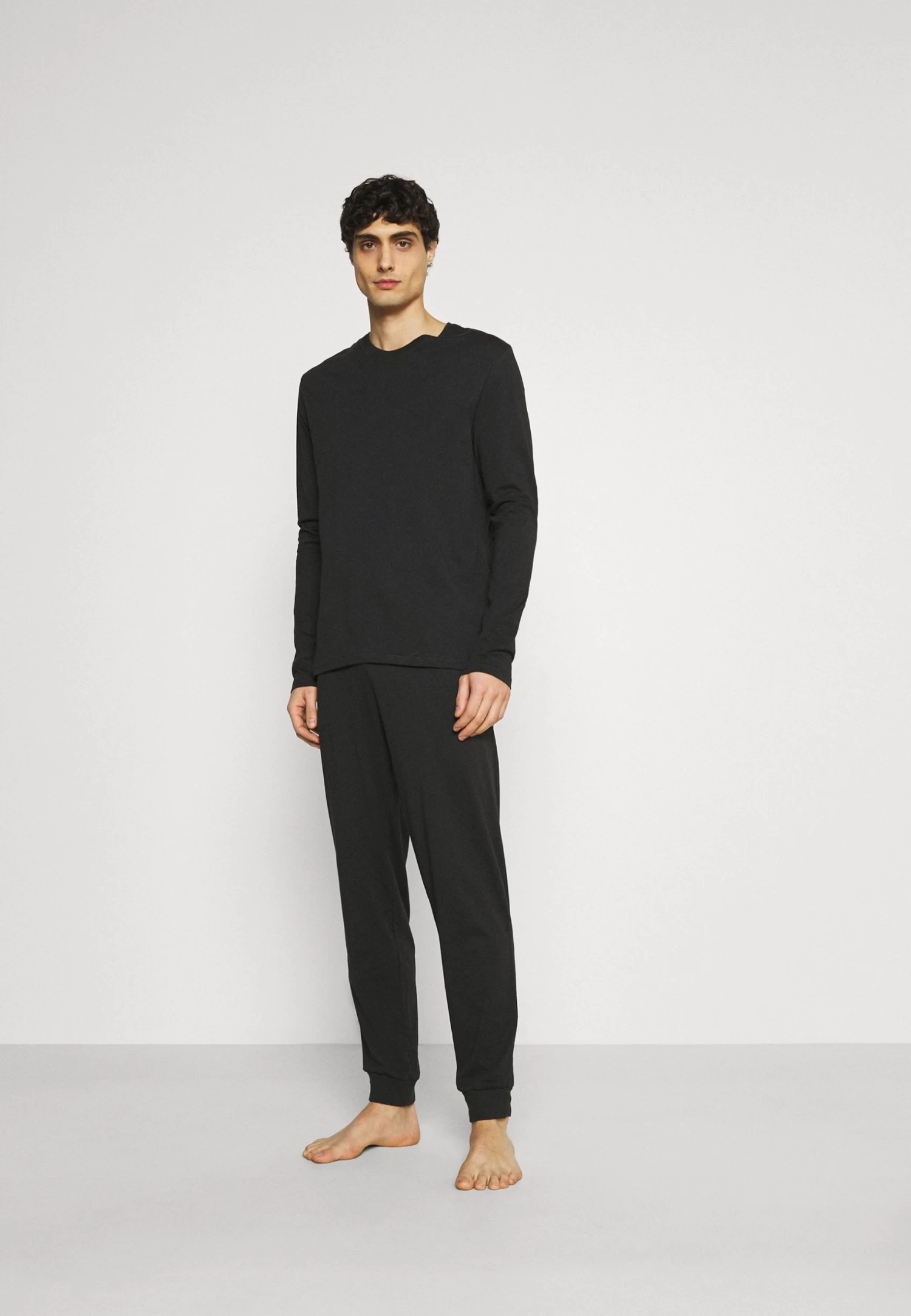 Pier One Pyjama - Black 2 Pier One Pyjama - Black - Afbeelding 2