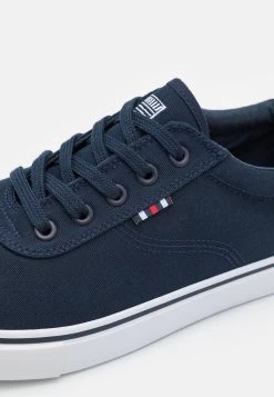 Pier One Unisex - Sneakers Laag - Dark Blue -Pier One Verkoopwinkel 32507fd832634b92a4915d77598d3c25