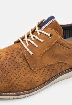 Pier One Sportieve Veterschoenen - Cognac -Pier One Verkoopwinkel 3b81572f6a0d47d7a3a7c626ca254e0b