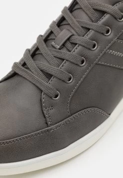 Pier One Sneakers Laag - Grey -Pier One Verkoopwinkel 3e96862f960a42e5953a4ad6b6665b84