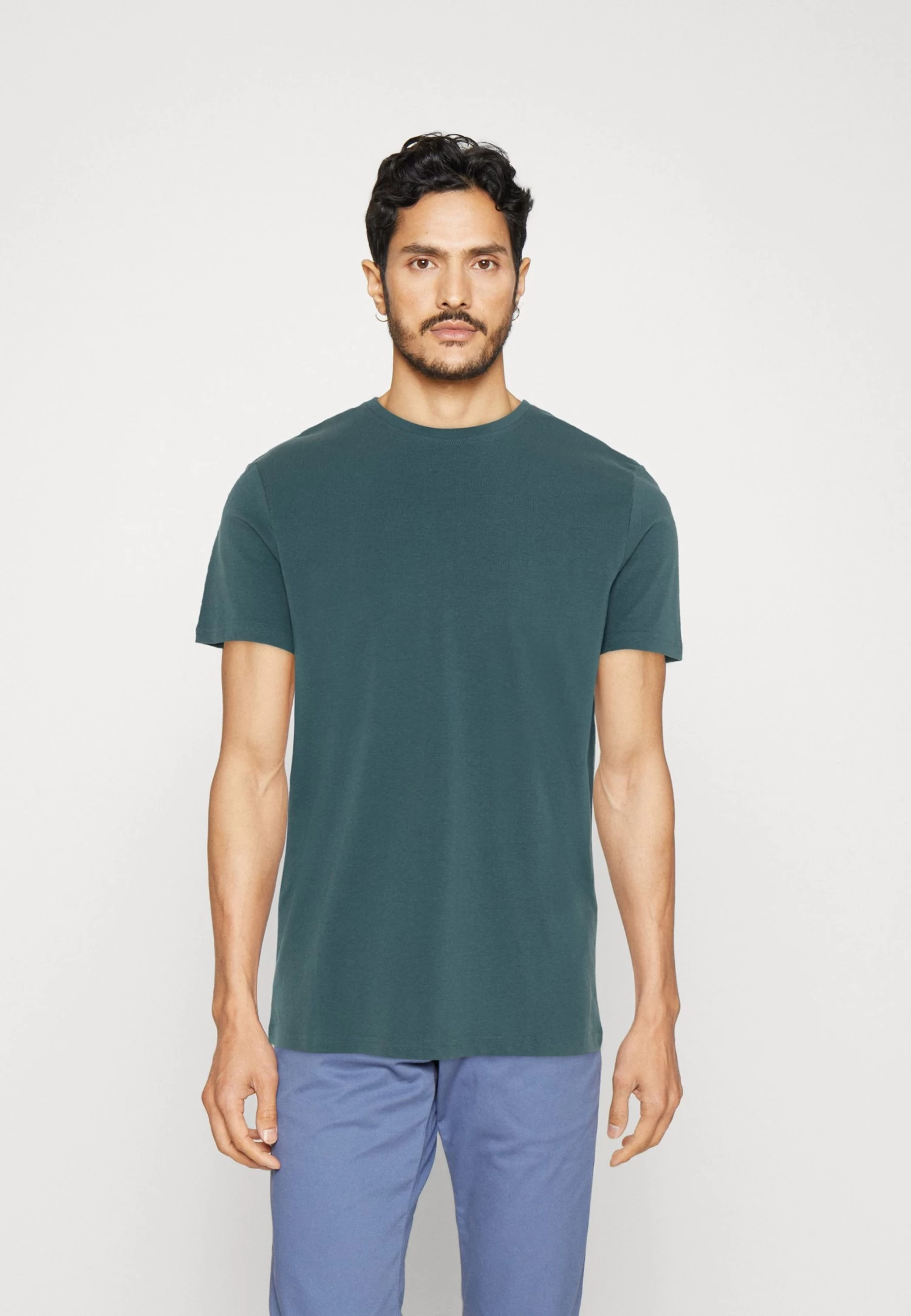 Pier One 5 Pack - T-Shirt Basic - White/Off-White/Lilac 2 Pier One 5 Pack - T-Shirt Basic - White/Off-White/Lilac - Afbeelding 2