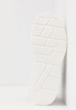 Pier One Sneakers Hoog - Black/White -Pier One Verkoopwinkel 52b5e07059e148baa03e0194b33ba8c5