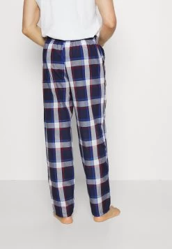 Pier One 2 Pack - Pyjamabroek - 503 - Dark Blue_302 - Red -Pier One Verkoopwinkel 61f2048aa9de4452822bf981b723ea2e