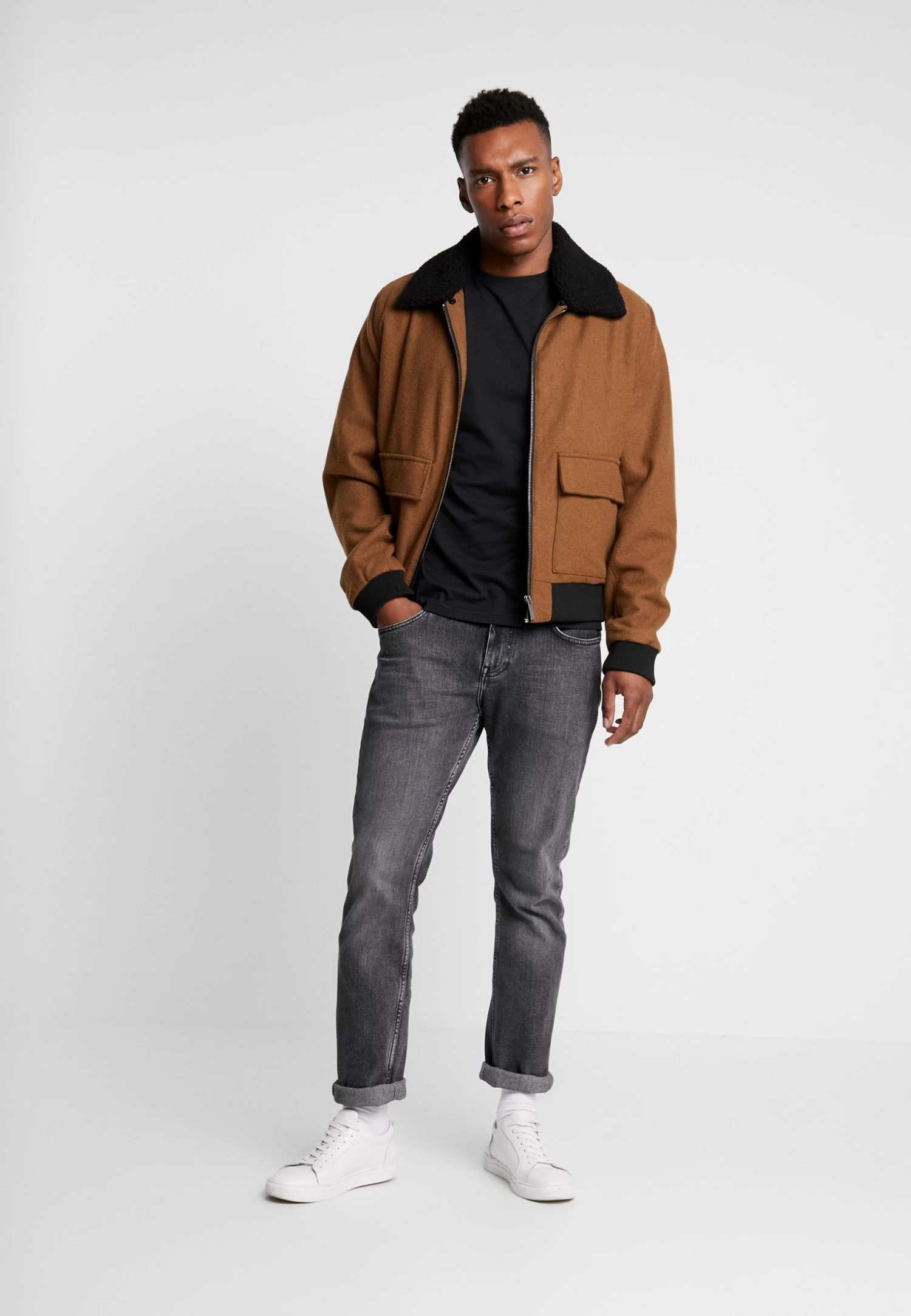 Pier One 3 Pack - T-Shirt Basic - Black 1 Pier One 3 Pack - T-Shirt Basic - Black