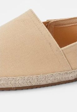 Pier One Rena Espadrille Unisex - Espadrilles - Beige -Pier One Verkoopwinkel 7bf9f79cf7ad4df8a90b17f86d74fca8