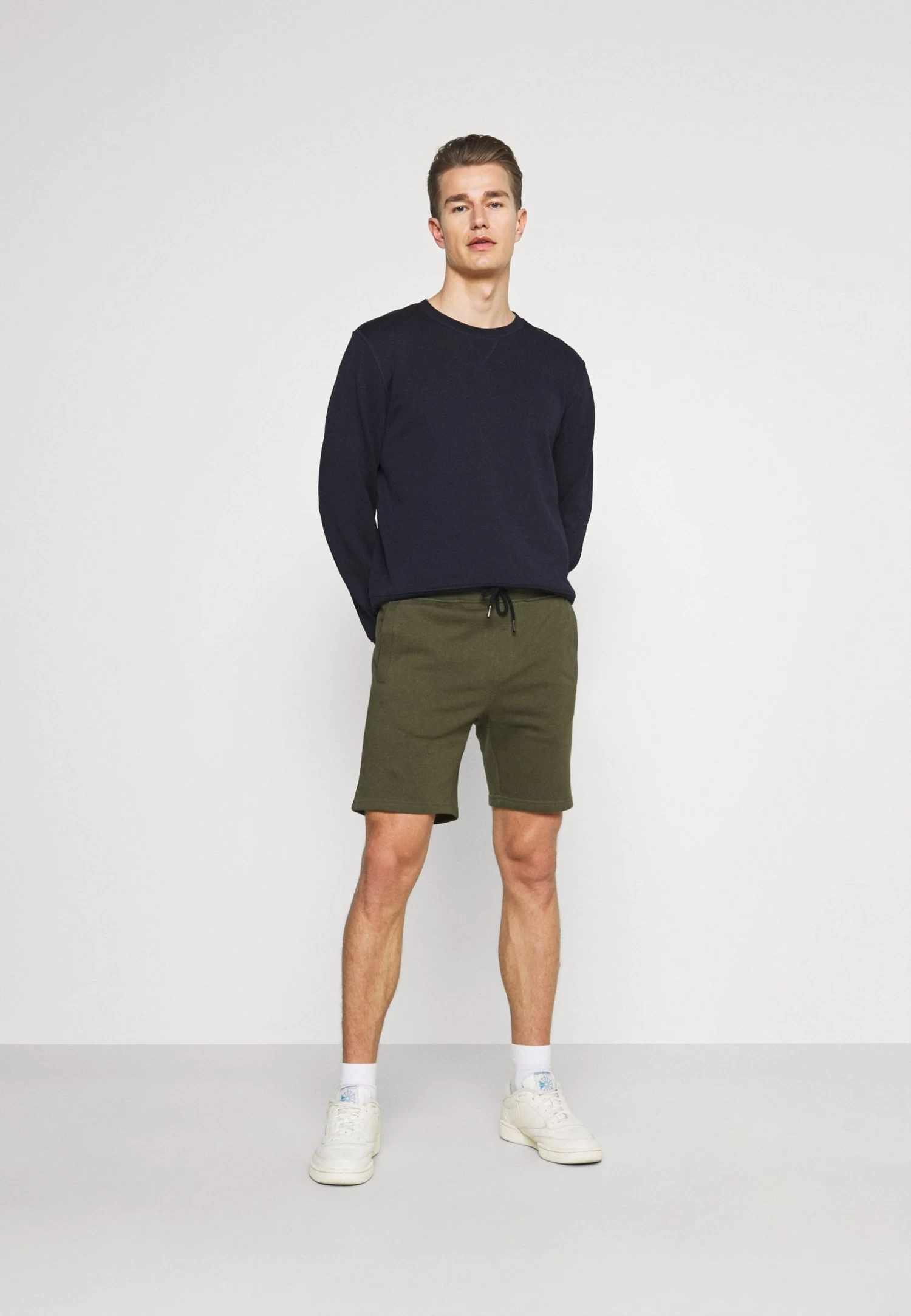 Pier One 2 Pack - Shorts - Black/Olive 1 Pier One 2 Pack - Shorts - Black/Olive