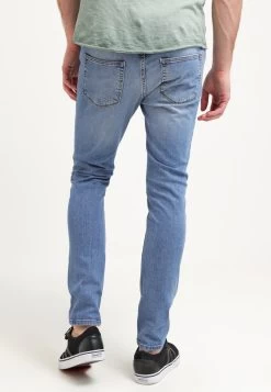 Pier One Slim Fit Jeans - Light Blue Denim -Pier One Verkoopwinkel 9ce69a79e7f24d82919ce673ea1c8949