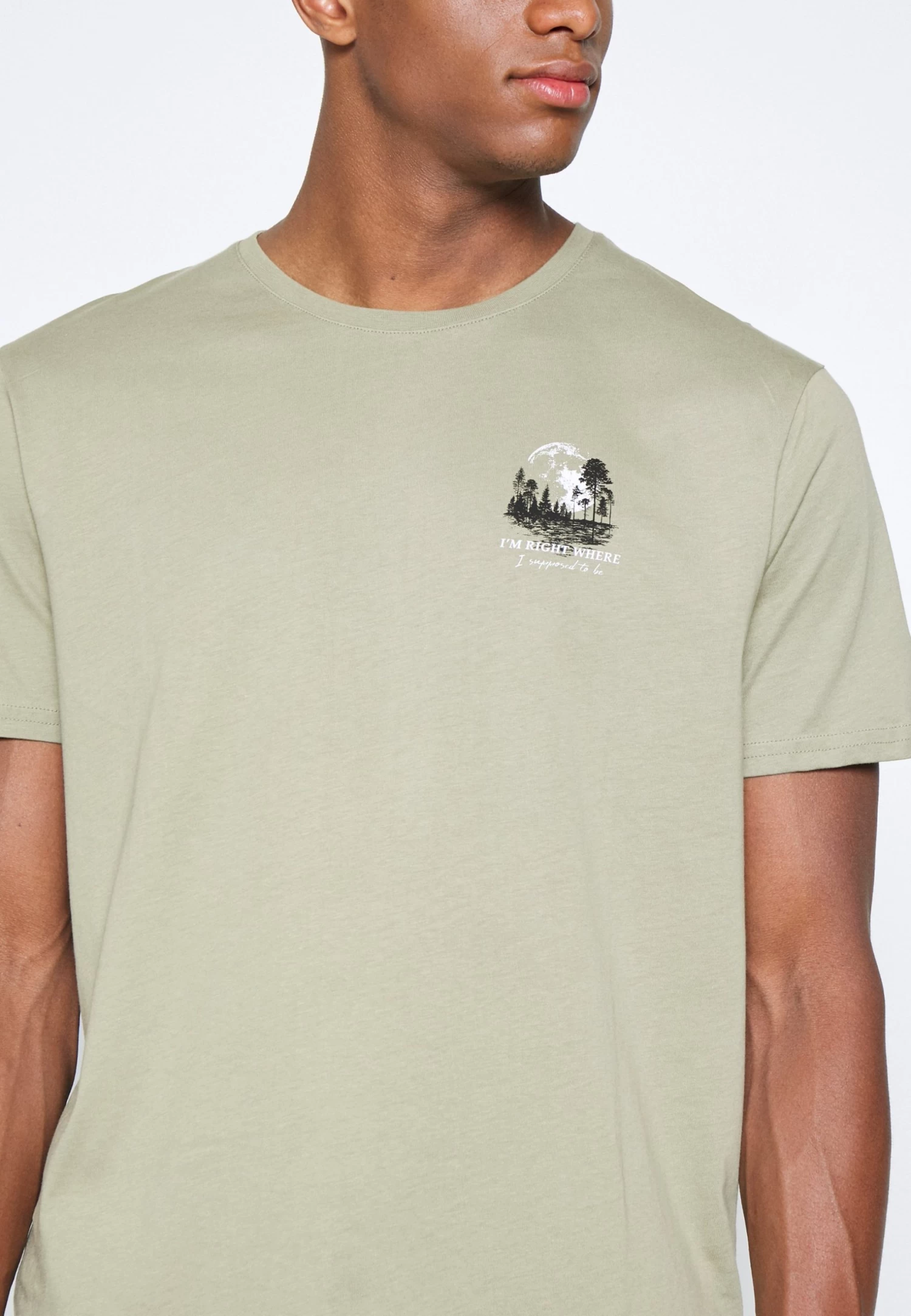 Pier One Moon Scene Graphic T-Shirt - T-Shirt Print - Olive 6 Pier One Moon Scene Graphic T-Shirt - T-Shirt Print - Olive - Afbeelding 6