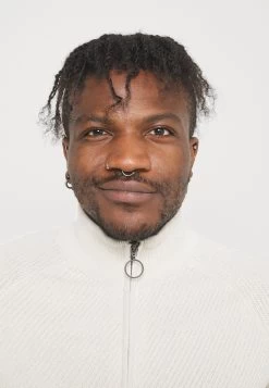 Pier One Vest - Off White -Pier One Verkoopwinkel a6e87c920a6e46b1a88e5281364b634e