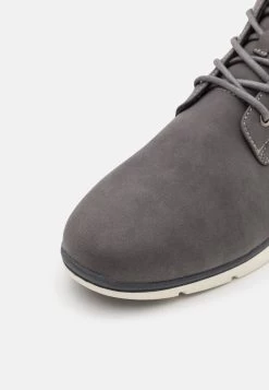 Pier One Sneakers Hoog - Grey 11 Pier One Sneakers Hoog - Grey -Pier One Verkoopwinkel b112741ad7e942a79e01079916caf633