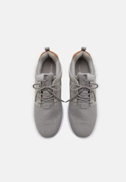 Pier One Sneakers Laag - Light Grey -Pier One Verkoopwinkel b71dd9058534408f8047bc0ef94b1b38