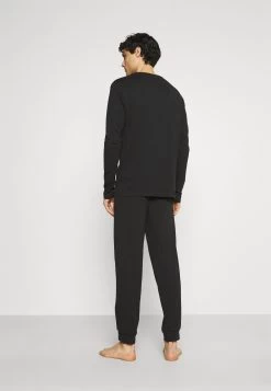 Pier One Pyjama - Black 9 Pier One Pyjama - Black -Pier One Verkoopwinkel b9b8fb88b64649ea840444d93817e424