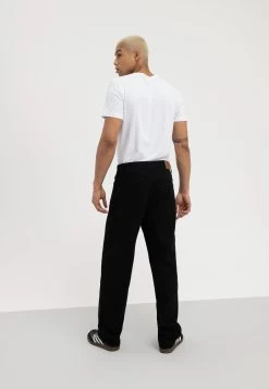 Pier One Relaxed Fit Jeans - Black Denim 8 Pier One Relaxed Fit Jeans - Black Denim -Pier One Verkoopwinkel bf404b2702f147db8268635cd2118982