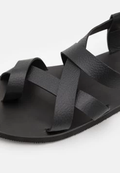 Pier One Teensandalen - Black -Pier One Verkoopwinkel bfc9cb202a1044a7af0b0ffa2591ad7d