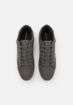 Pier One Sneakers Laag - Grey -Pier One Verkoopwinkel d569c218bebf4e4abd811d59a2c6d45b