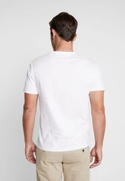 Pier One 3 Pack- T-Shirt Basic - White -Pier One Verkoopwinkel dd9b35a7ff65475f8768ff00fea41e9f