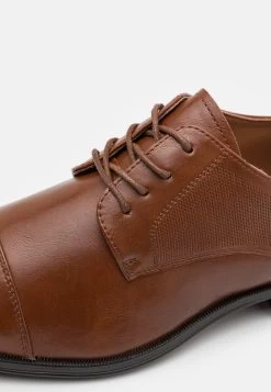 Pier One Veterschoenen - Tan 11 Pier One Veterschoenen - Tan -Pier One Verkoopwinkel ddd20fd106f84a83a55fed5e71a76901