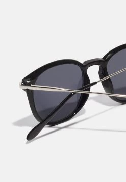 Pier One Zonnebril - Black -Pier One Verkoopwinkel e1238979fc144555bfd451a98b4e6bbf