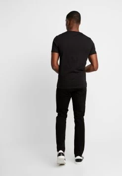 Pier One T-Shirt Print - Black -Pier One Verkoopwinkel ee8af05e410f47e99a7bef60e25a11f8