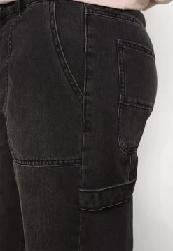 Pier One Regular Fit Carpenter - Jeansshort -Black -Pier One Verkoopwinkel f04dae9852fd4a0b885129ec1ec5fa20