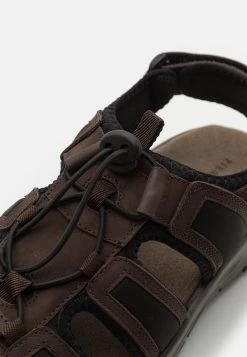 Pier One Leather - Outdoorsandalen - Brown -Pier One Verkoopwinkel fe4ac8c516524342a23bf7dfc5e9f947